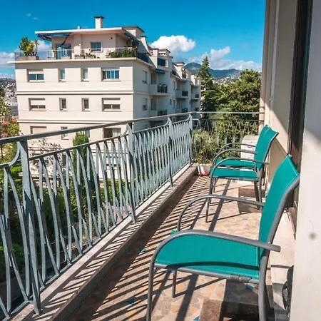Georges V - Superb 100m2 With Ac Apartmán